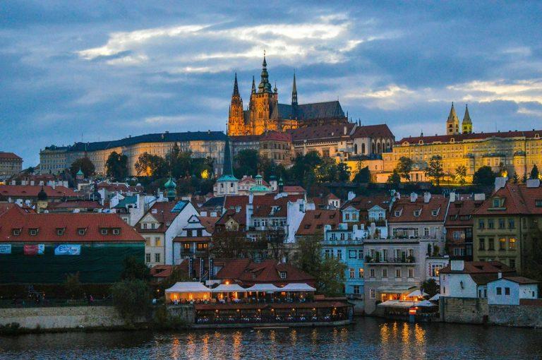 Best Real Estate Crowdfunding Platforms in the Czech Republic